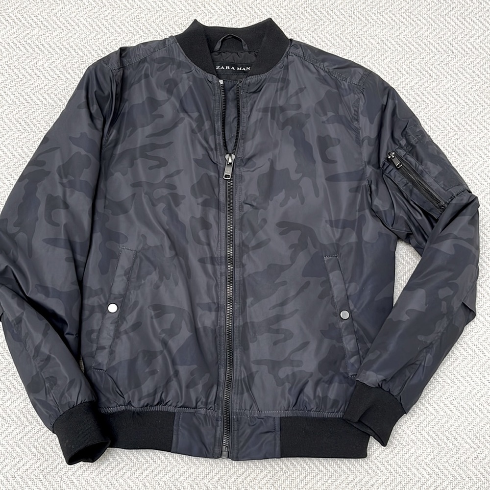 ZARA Zippered Bomber Jacket in Camo